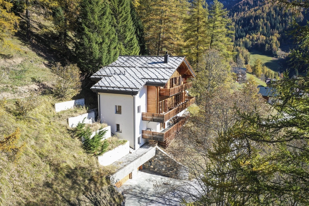 [ChaletLEUK] Luxuriöses Chalet in der traumhaften Bergwelt von Leukerbad